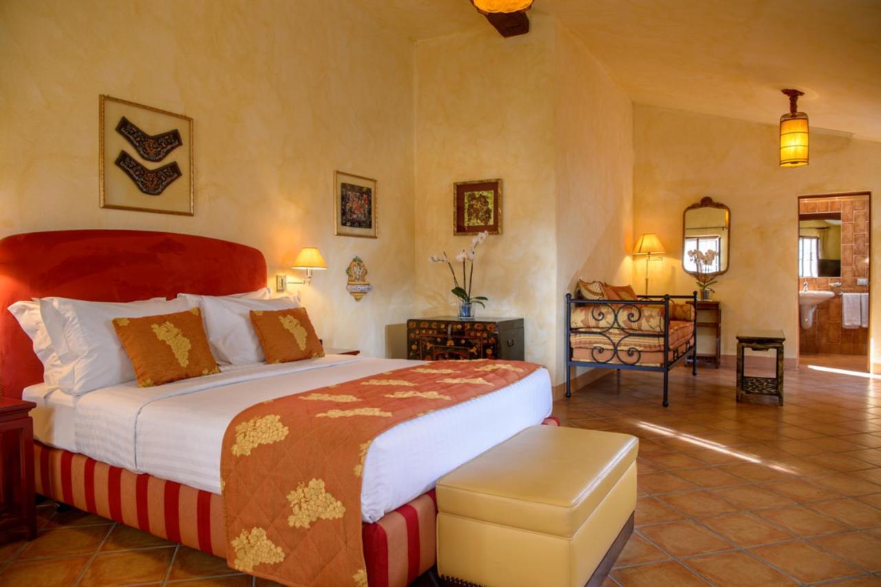 La Bagnaia Golf Resort ภายนอก รูปภาพ