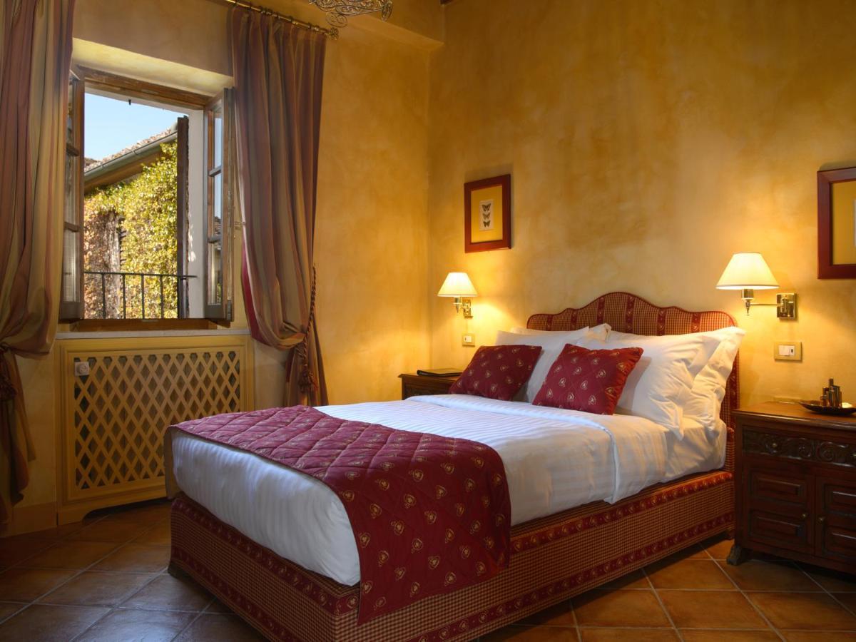 La Bagnaia Golf Resort ภายนอก รูปภาพ