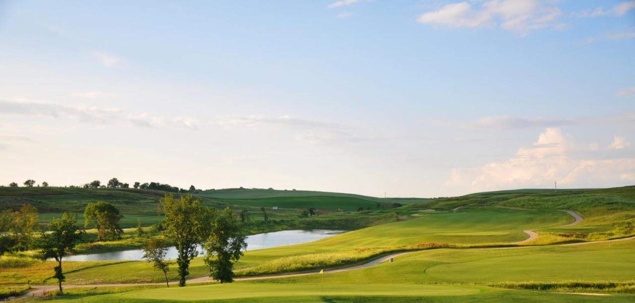 La Bagnaia Golf Resort ภายนอก รูปภาพ
