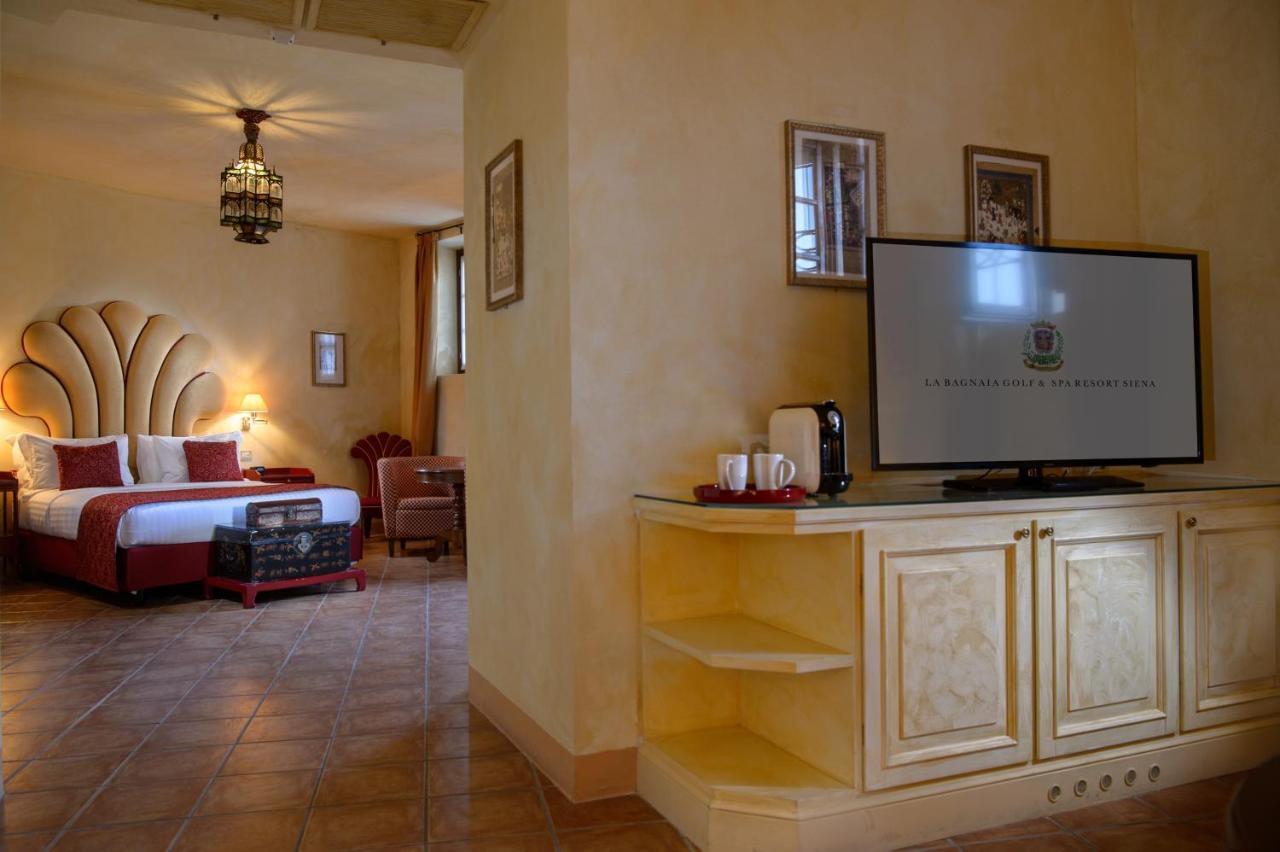 La Bagnaia Golf Resort ภายนอก รูปภาพ